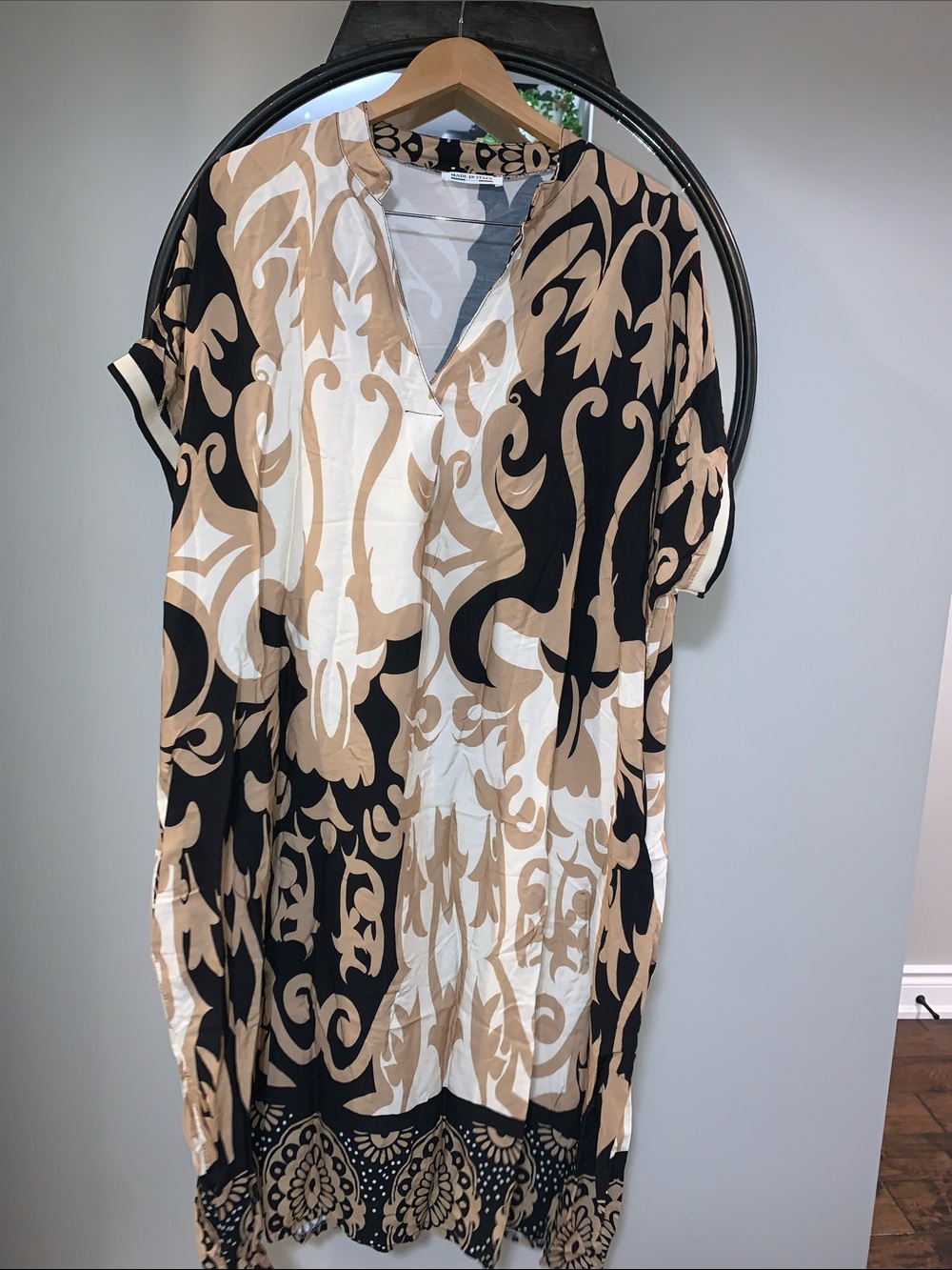V-Neck Black, White & Tan Printed Tunic Top